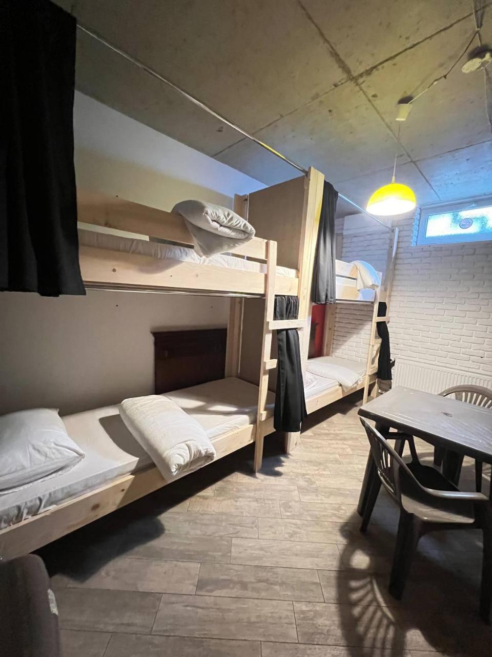 Moonlight Hostel Lviv Ngoại thất bức ảnh