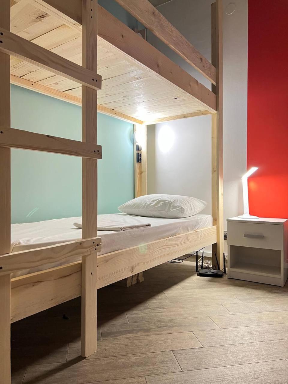 Moonlight Hostel Lviv Ngoại thất bức ảnh