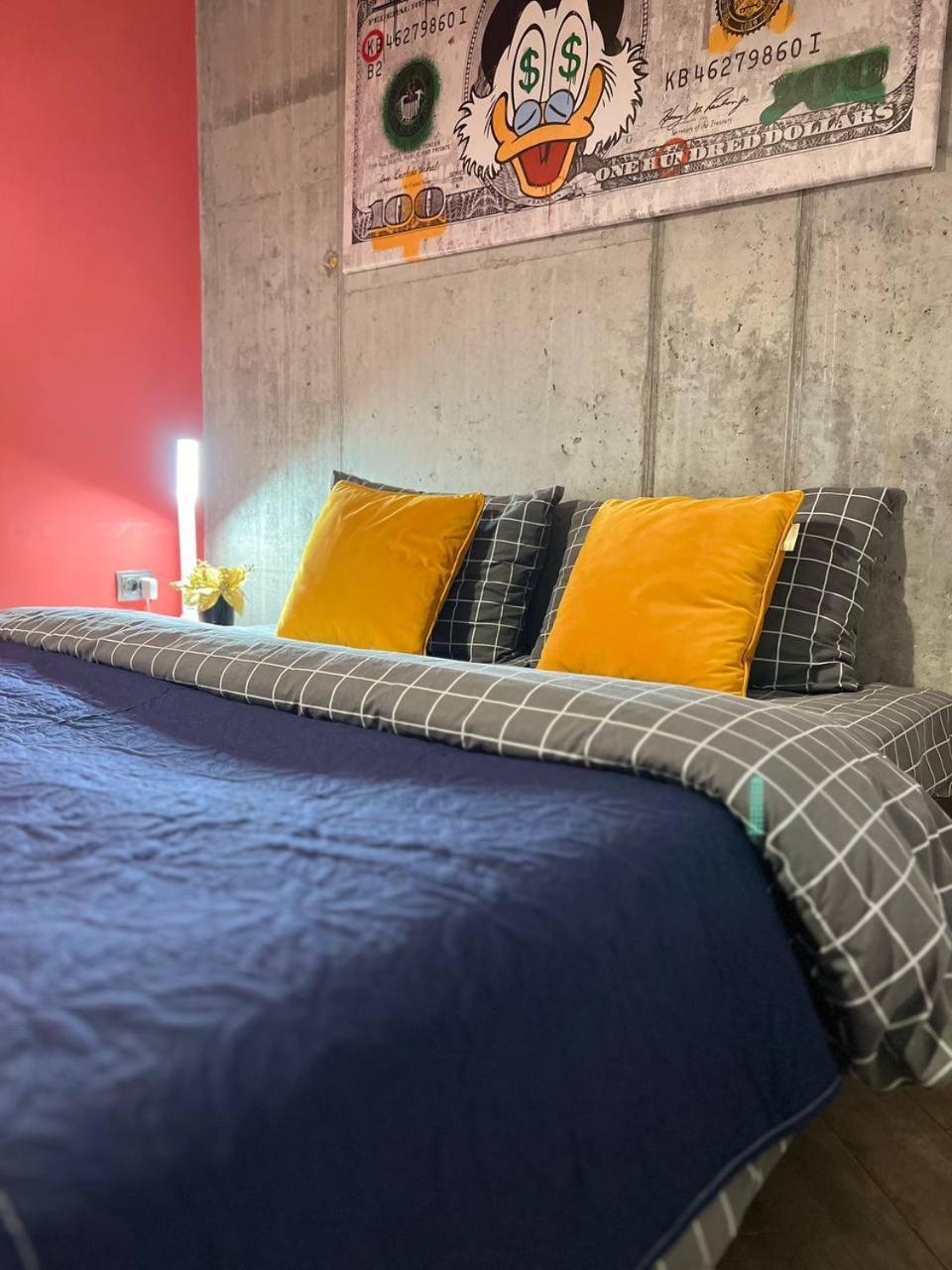 Moonlight Hostel Lviv Ngoại thất bức ảnh